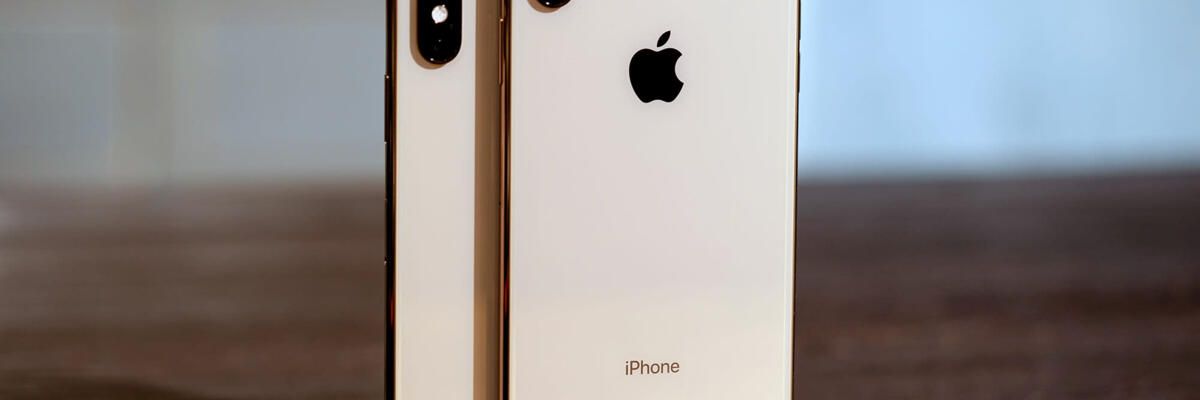Огляд iPhone XS Max фото