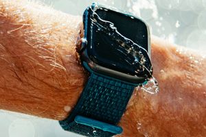 Як видалити воду з Apple Watch фото